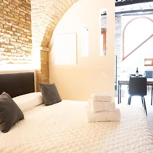 Loft Rustico In Centro Storico , Assisi Italia